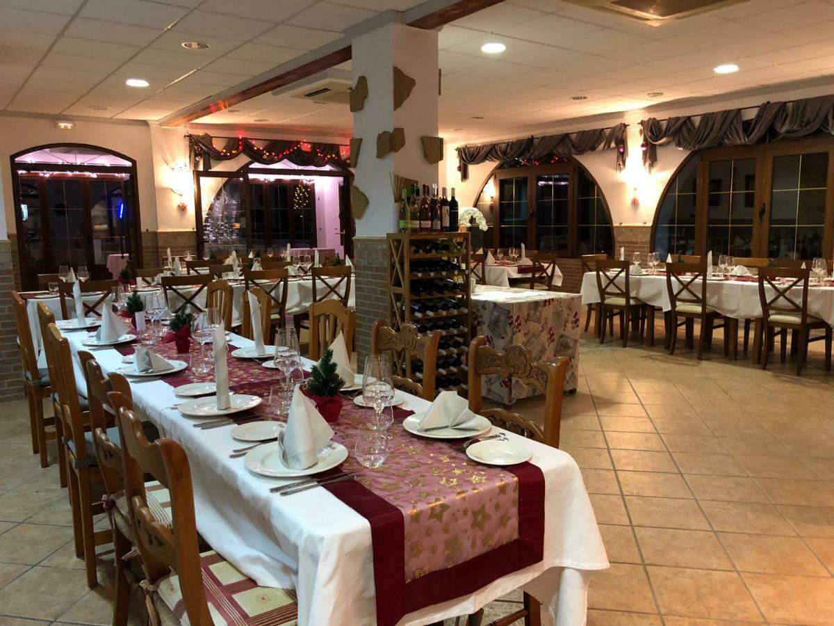 Hostal Baladrar בניסה מראה חיצוני תמונה